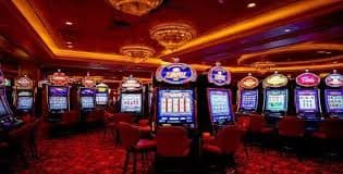 Myanmar National League ဘောလုံးပွဲများ luckyapp တွင် Real-time Odds ဖြင့် ကစားနေသောမြင်ကွင်း